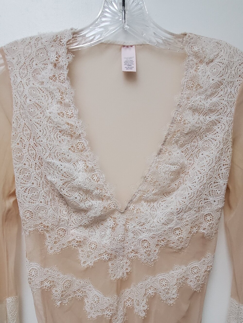 Victoria's Secret Romantic Boho Lace Sheer Bodysuit Bell Sleeves Size XS - Picture 5 of 11